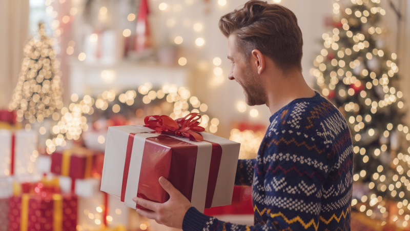 Cadeau Homme sur Cadeaux.com : Idées Originales et Tendance