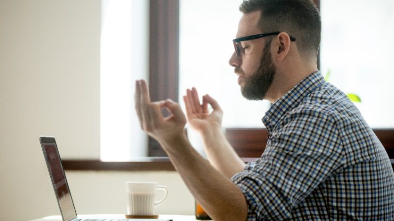 Changer sa vie : méthodes naturelles pour arrêter de fumer et perdre du poids